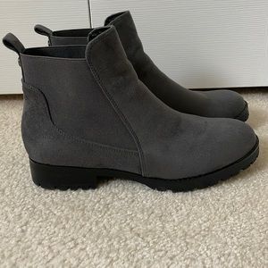Nine West Oh La La Chelsea Boot